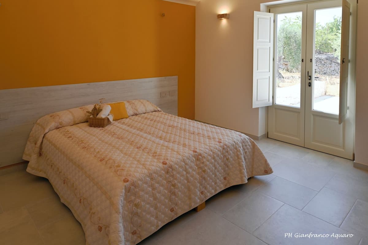 Comfort-Doppel- oder -Zweibettzimmer, Gartenblick | Schallisolierte Zimmer, kostenloses WLAN