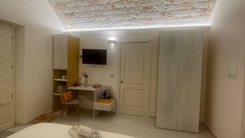 Comfort-Doppel- oder -Zweibettzimmer, Gartenblick | Schallisolierte Zimmer, kostenloses WLAN