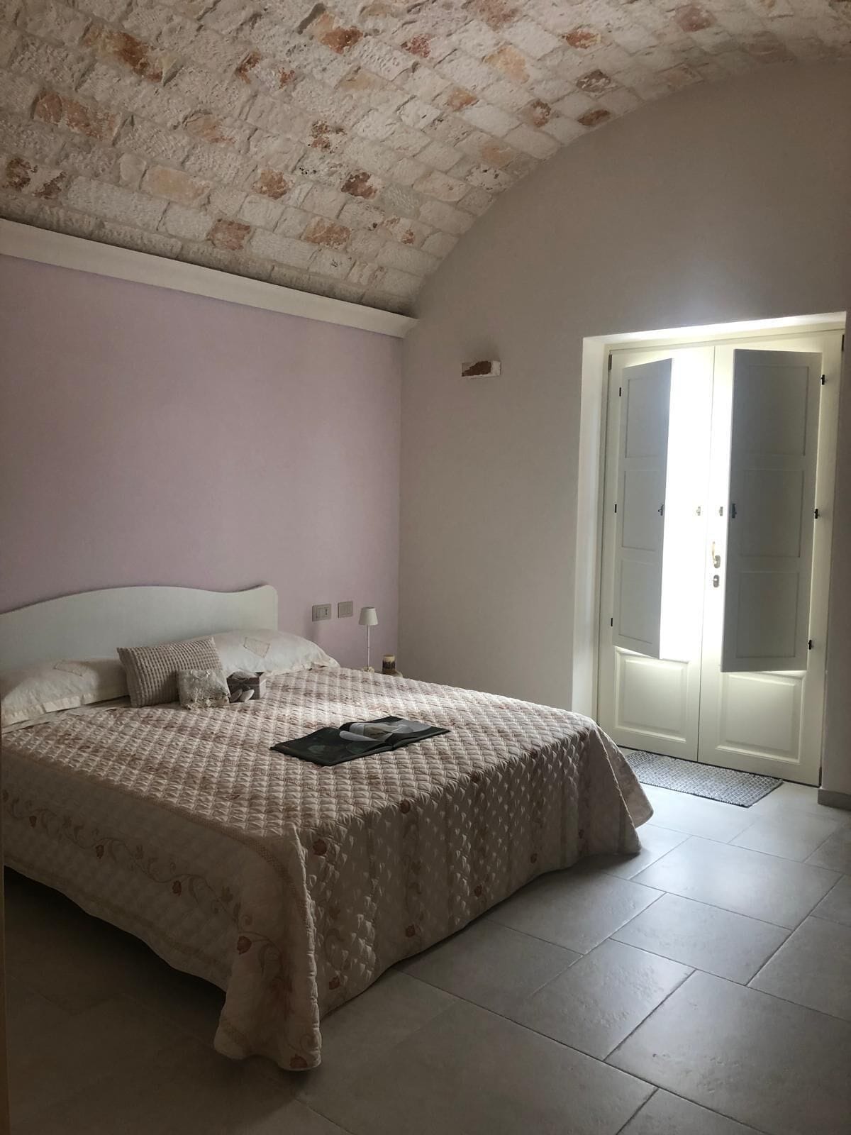 Classic Room, Garden View | Soundproofing, free WiFi