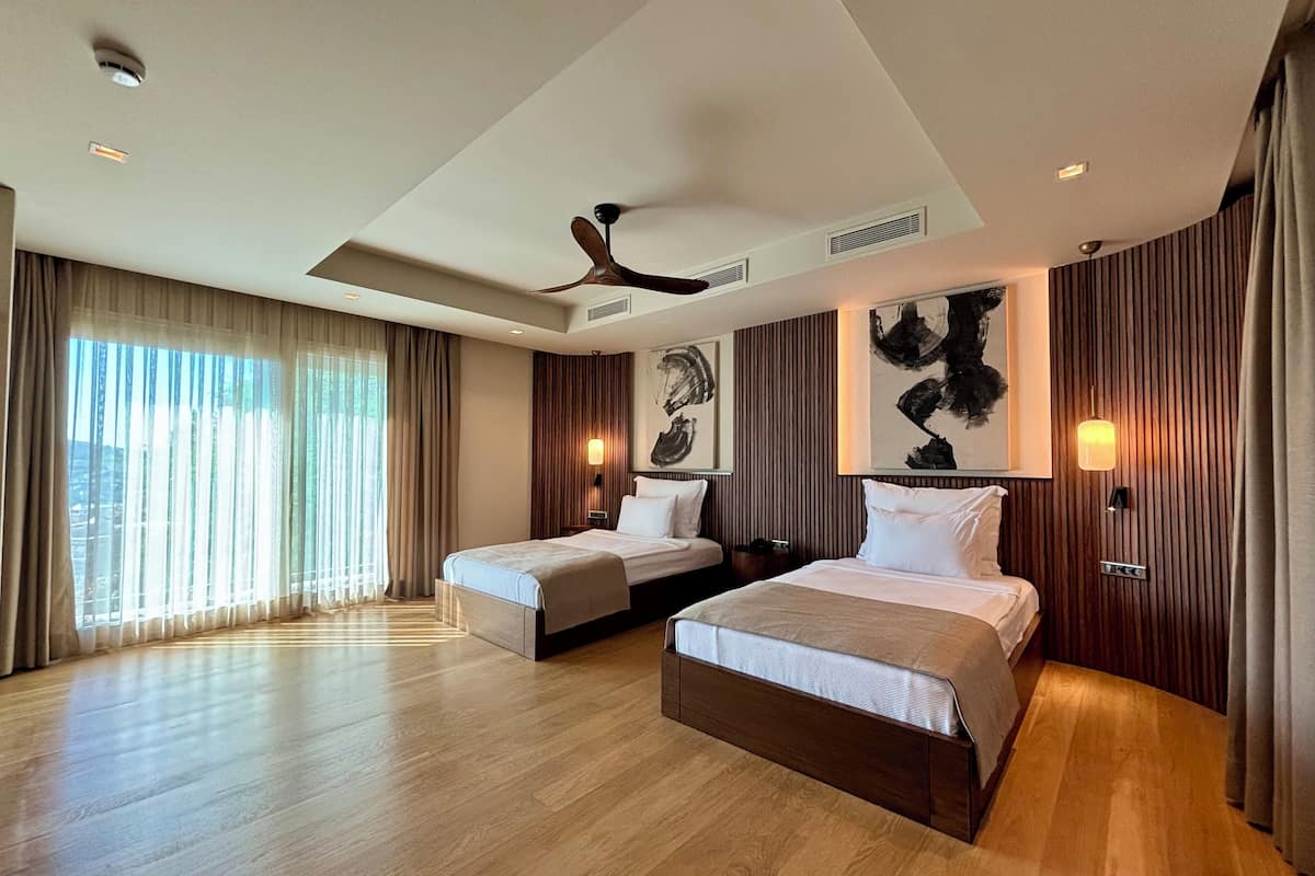 Standard Twin Room, Sea View