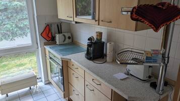 Oven, stovetop, dishwasher