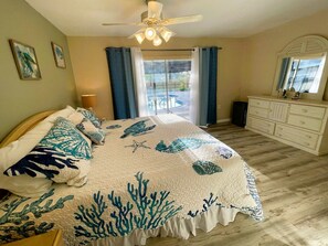 3 bedrooms, desk, iron/ironing board, free WiFi