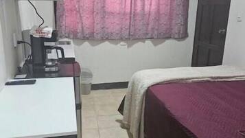 1 bedroom, internet, bed sheets