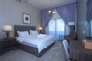 3 Schlafzimmer, BĂŒgeleisen/BĂŒgelbrett, WLAN