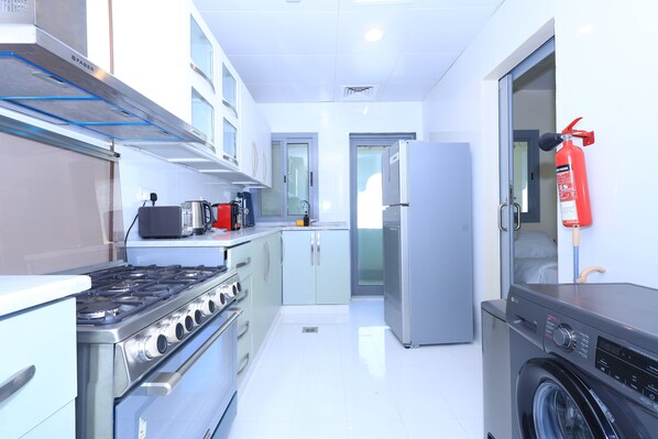 Microwave, oven