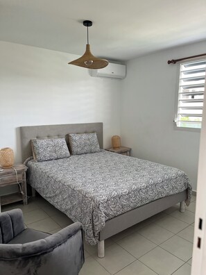 2 bedrooms, desk, free WiFi, bed sheets