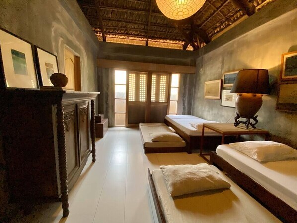 1 bedroom, internet, bed sheets