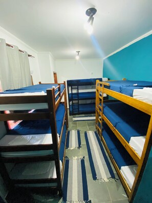Economy-rum - flera sängar - privat badrum | Gratis wi-fi