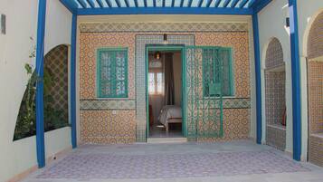 6 chambres, Wi-Fi, draps fournis