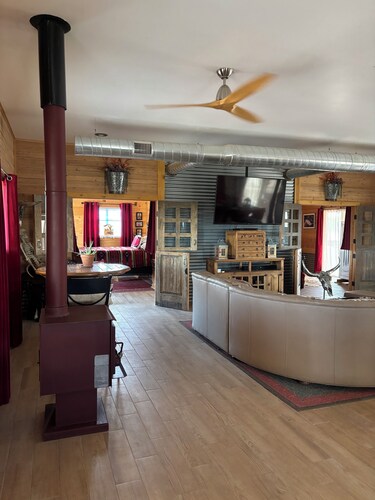 COWBOY VACATION RENTAL, PRIVATE, HORSES WELCOME,ACCESS TO COCHISE STRONGHOLD