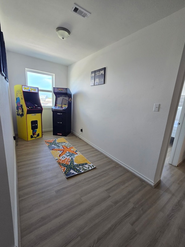 Interior - Ocean Vista 360 view matagorda beach New Beach house 4 BR 4 BH 12 ppl (Matagorda)