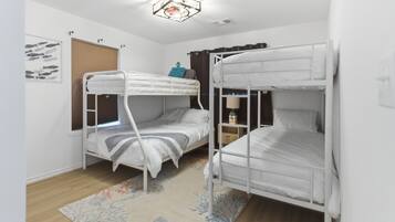 4 bedrooms, free WiFi, bed sheets