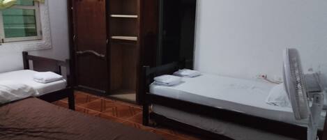 2 間睡房、Wi-Fi、床單