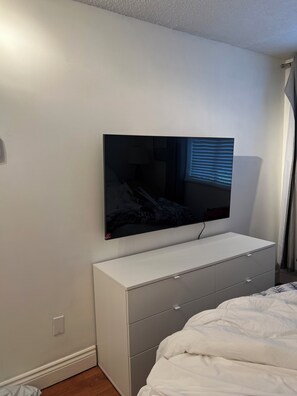 2 Schlafzimmer, Bügeleisen/Bügelbrett, WLAN, Bettwäsche
