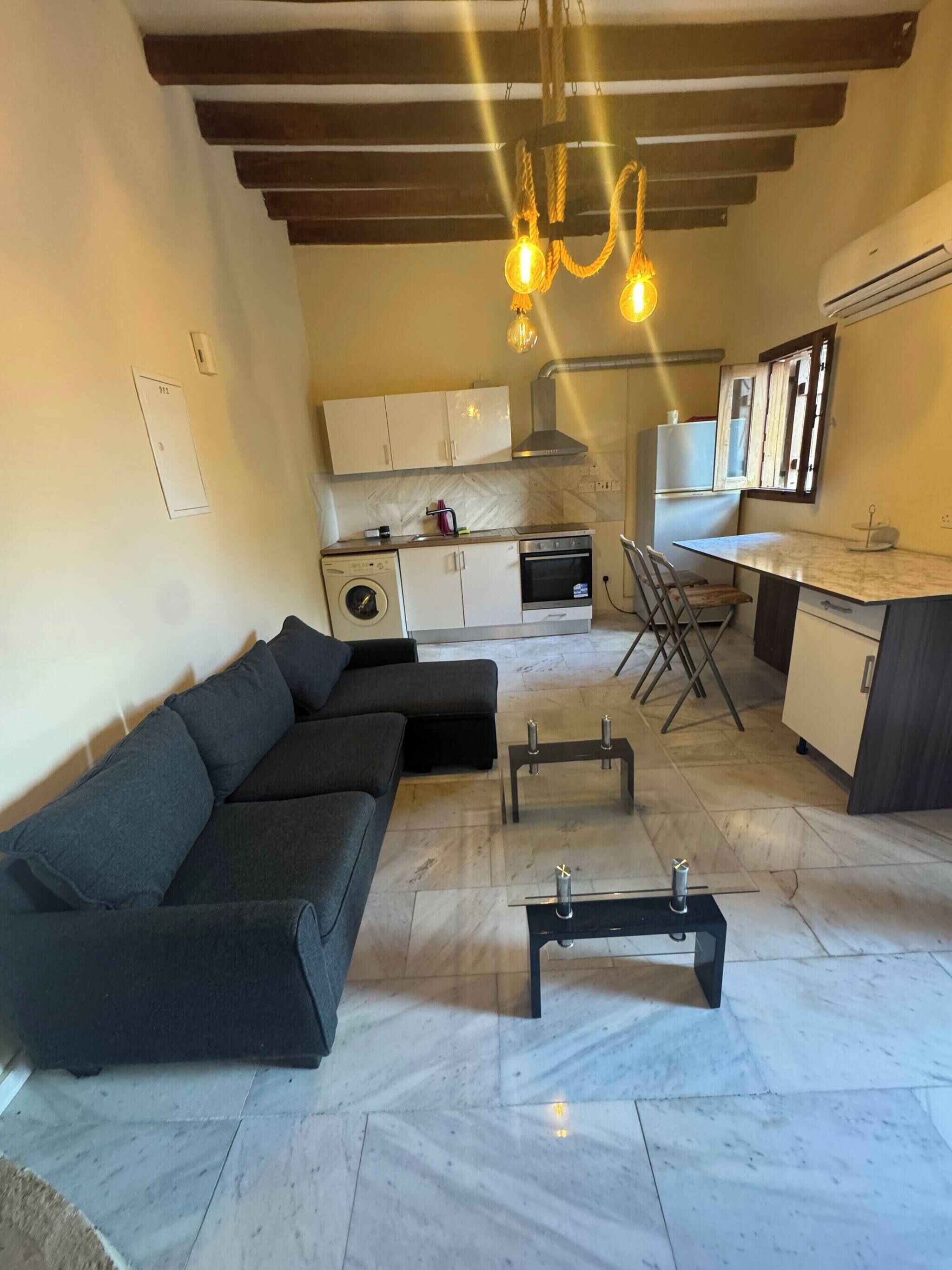 Apartment, 1 Bedroom, Smoking | Living area