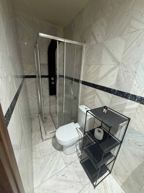 Departamento, 1 habitación, para fumadores | Baño