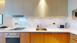 Fridge, microwave, oven, coffee/tea maker