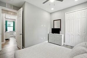 4 chambres, fer et planche Ă repasser, Wi-Fi, draps fournis