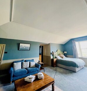 7 Schlafzimmer, Bügeleisen/Bügelbrett, WLAN, Bettwäsche