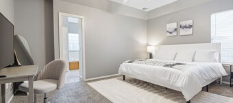 Spacious Bentonville Stay for 12 – Perfect for Bikes, Hikes & Family Fun