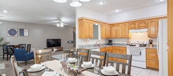 Spacious Bentonville Stay for 12 – Perfect for Bikes, Hikes & Family Fun