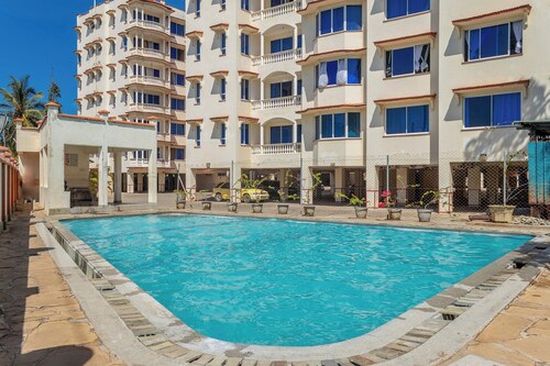 Möblierte 2-Zimmer-Wohnung mit Klimaanlage im pulsierenden Mombasa