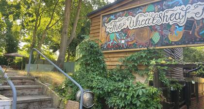 The Wheatsheaf
