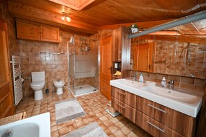 Shower, towels