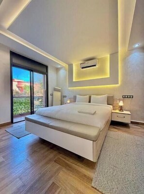 4 bedrooms, Internet, bed sheets