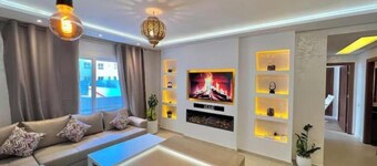 Premium 3-bedroom app, close to the sea and mall