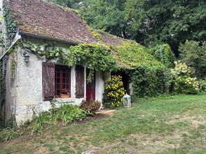 Exterior - Nature and authenticity in Touraine (Nazelles-Négron)