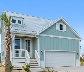 Exterior - Cape San Blas 5 Bedroom Home with Private Pool (Port St. Joe)