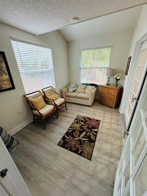 Televisión, chimenea