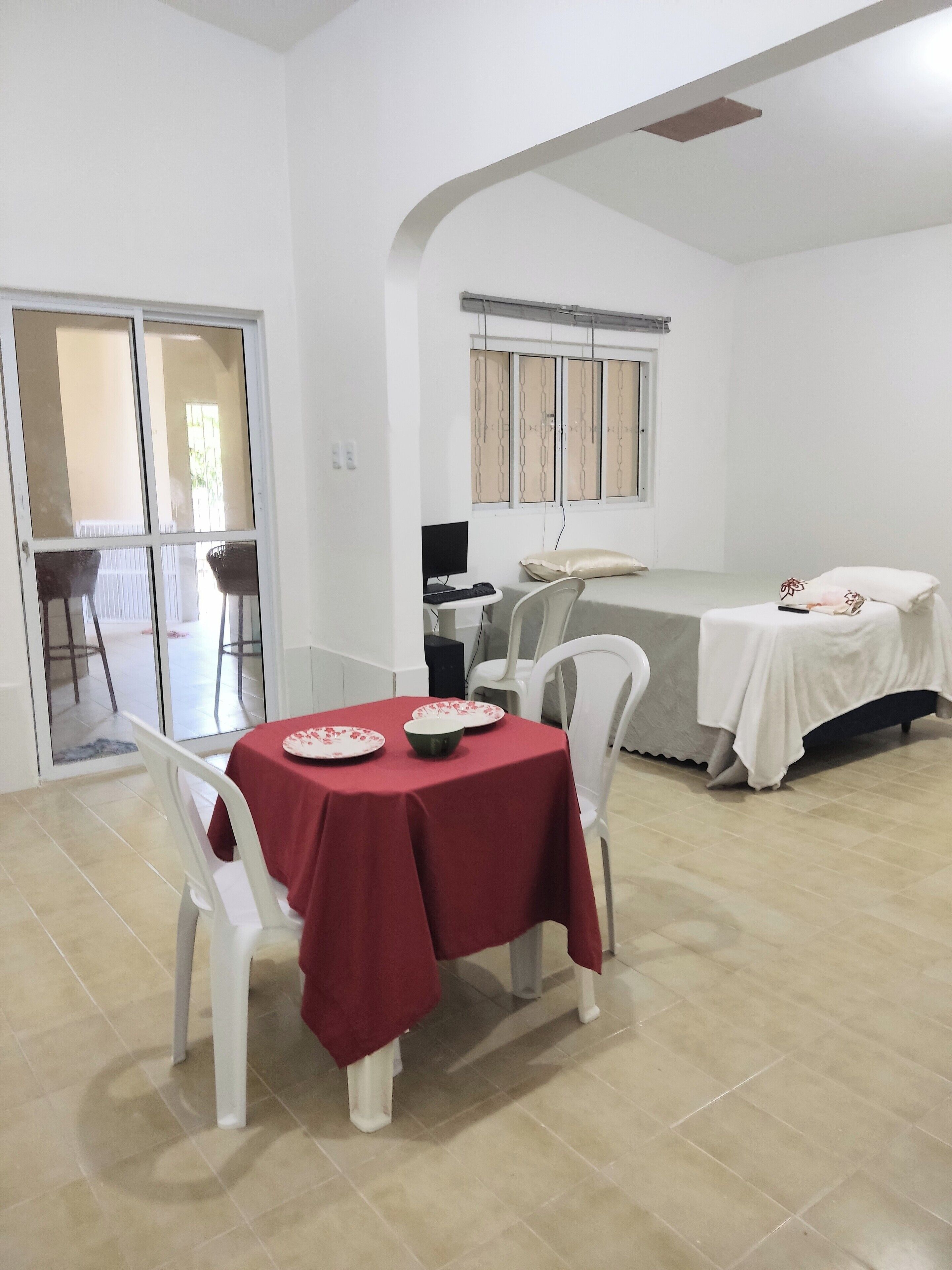 1 soverom, strykejern/-brett, wi-fi og sengetøy