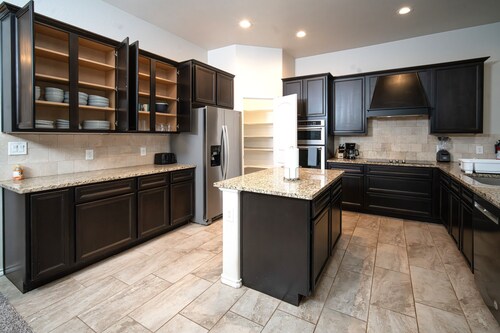 Superb 4-bedroom house in Midland