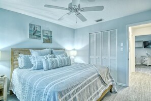 2 chambres, fer et planche à repasser, Wi-Fi, draps fournis