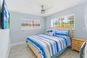 2 bedrooms, iron/ironing board, travel cot, free WiFi
