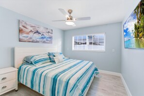 2 bedrooms, iron/ironing board, travel cot, free WiFi