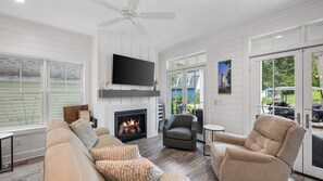 Smart TV, books, computer monitors