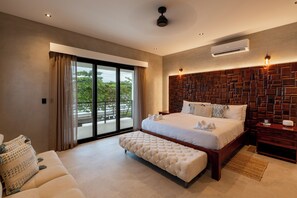 7 bedrooms, in-room safe, iron/ironing board, free WiFi