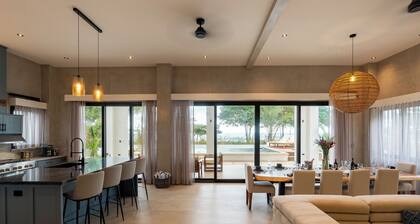 Luxury Beachfront Villa! Newest Home in Jaco!