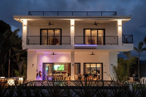Luxury Beachfront Villa! Newest Home in Jaco!