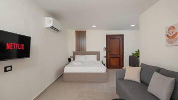 2 bedrooms, Internet, bed sheets