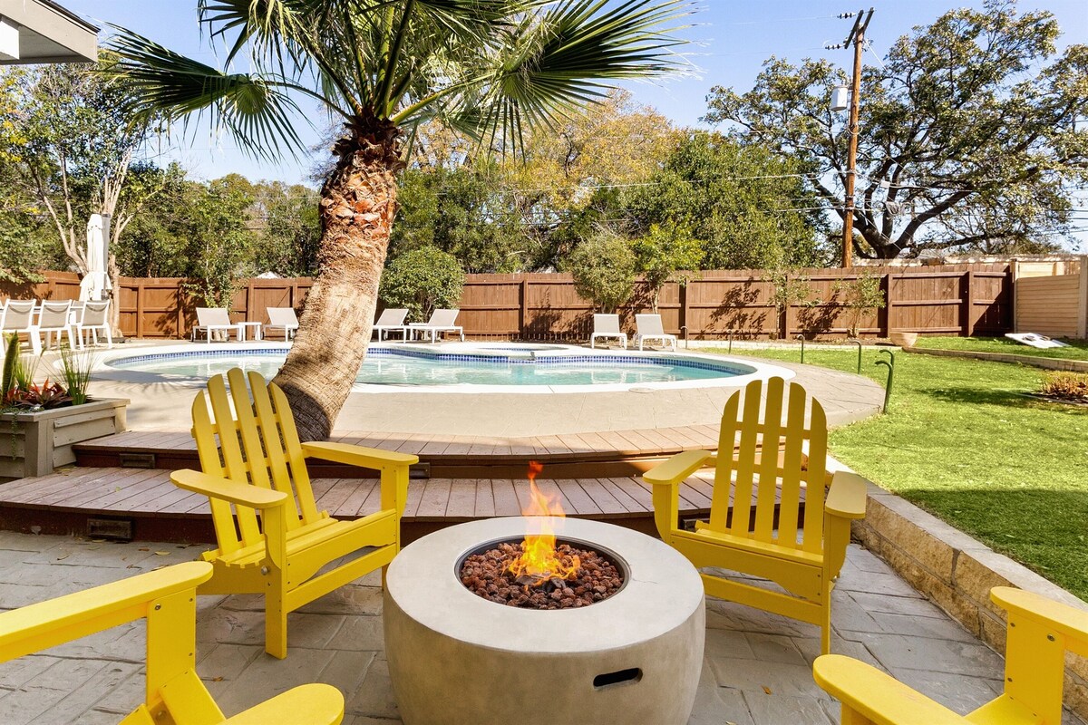 NEW! Fully Loaded w/ Heated Pool, Hot Tub & Games!