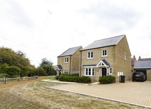 Exterior - Wren House in Bicester (Bicester)
