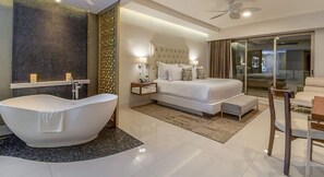 3 Schlafzimmer, Zimmersafe, Schreibtisch, Bügeleisen/Bügelbrett