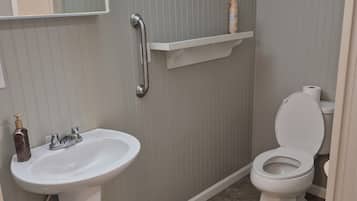 Towels, toilet paper