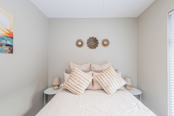 1 bedroom, iron/ironing board, free WiFi, bed sheets