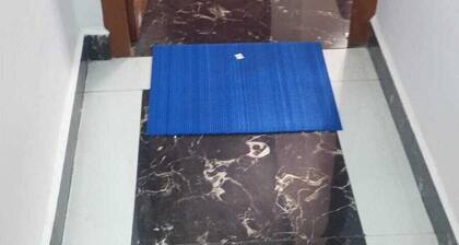 Renovated Individual bedroom with attached bathroom, AC at Vellore city near CMC