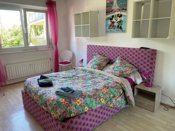 1 makuuhuone, vuodevaatteet